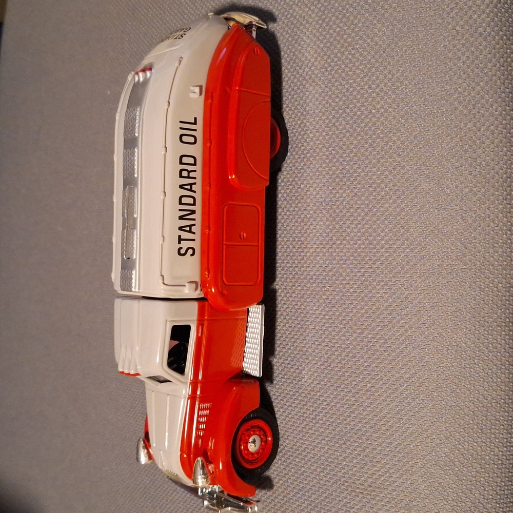 1939 Dodge Airflow Tanker Bank Created For Standard Oil.